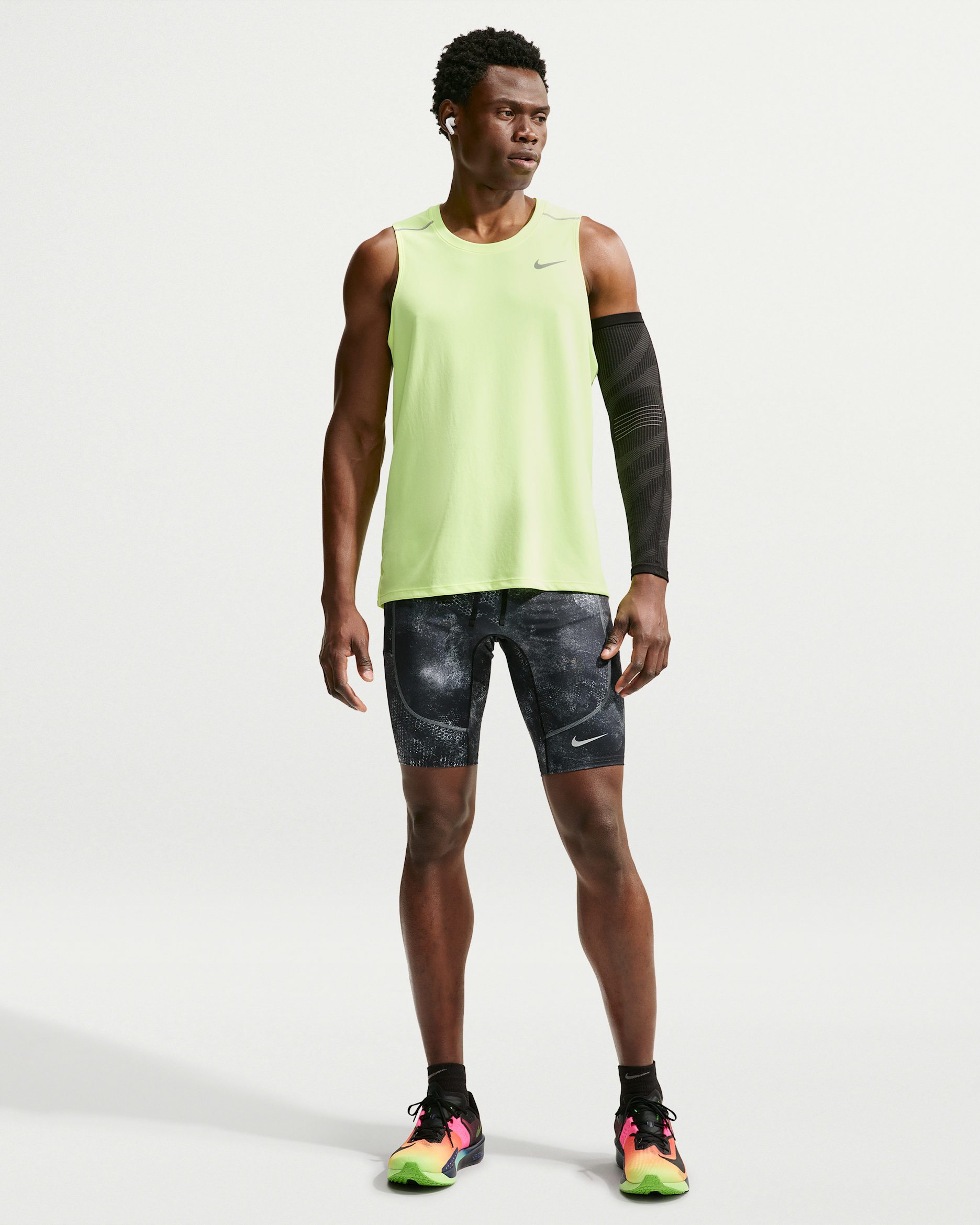 Nike Stride Men's Dri-FIT Running 1/2-Length Tights. Nike.com